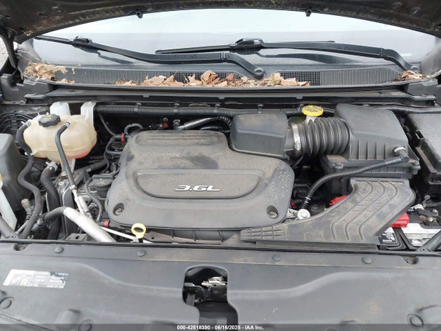 2C4RC1BG8HR684683 Chrysler Pacifica