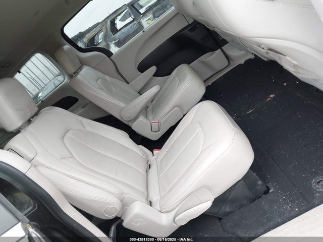 2C4RC1BG8HR684683 Chrysler Pacifica