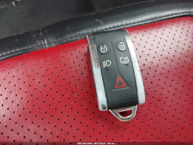 2012 JAGUAR XF SAJWA0HB3CLS54917 Photo 10