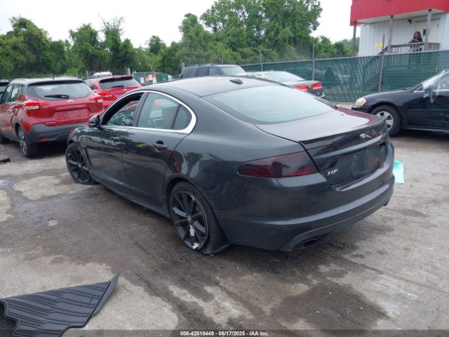 2012 JAGUAR XF SAJWA0HB3CLS54917 Photo 2