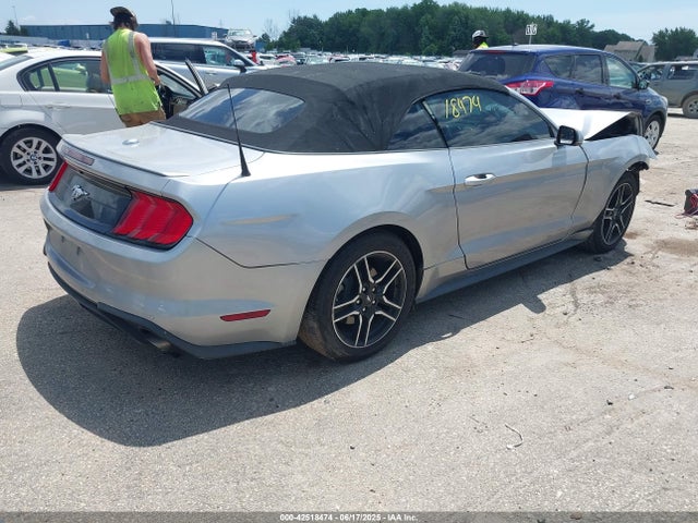 1FATP8UH6L5106537 Ford 2020
