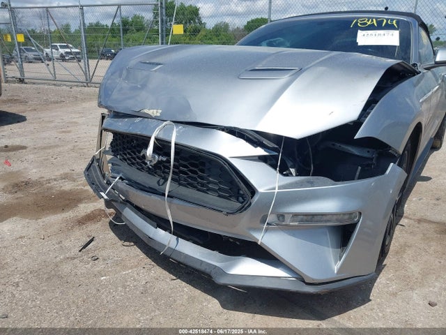 1FATP8UH6L5106537 Ford 2020