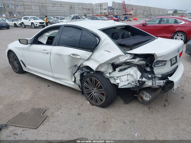 WBAJA9C52KB388172 BMW 2019
