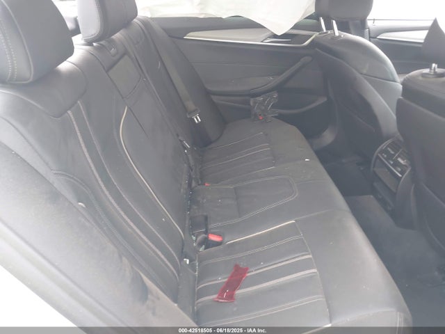 WBAJA9C52KB388172 BMW 2019