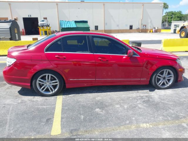 WDDGF8AB2EA943252 Mercedes-Benz C 300 Luxury 4matic/sport 4matic