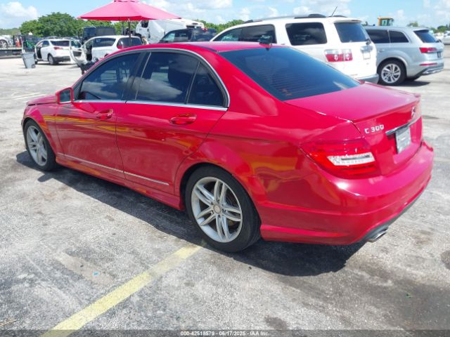 WDDGF8AB2EA943252 Mercedes-Benz C 300 Luxury 4matic/sport 4matic