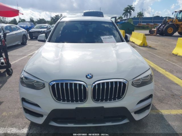 5UXTR7C53KLR51277 BMW X3 Sdrive30i