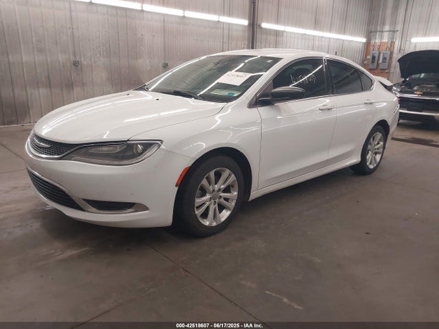 Продаж на аукціоні авто 2015 Chrysler 200 Limited, vin: 1C3CCCAB3FN748277, номер лоту: 42518607