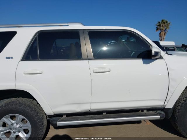 JTEBU5JR9H5414153 Toyota 4RUNNER SR5