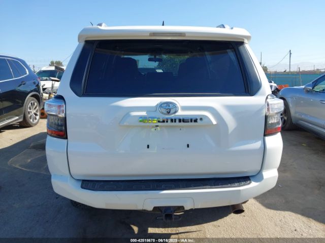 JTEBU5JR9H5414153 Toyota 4RUNNER SR5