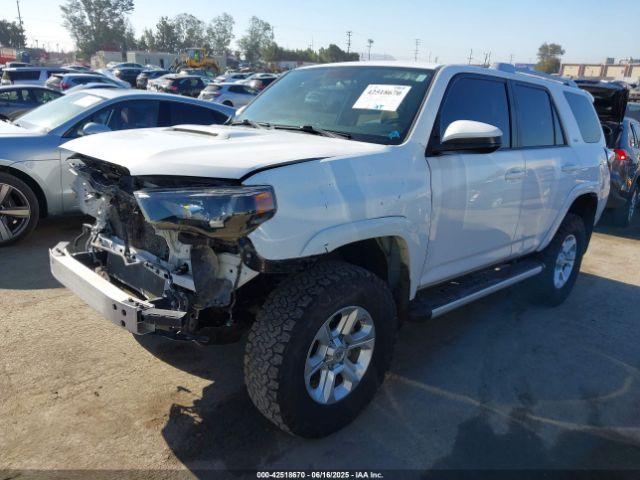 JTEBU5JR9H5414153 Toyota 4RUNNER SR5