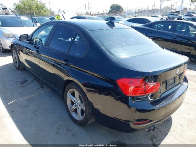 2013 BMW 328I WBA3A5C52DF603241 Photo 2