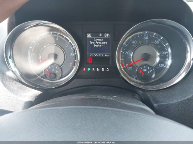 2011 CHRYSLER TOWN & COUNTRY 2A4RR6DG1BR614243 Photo 6
