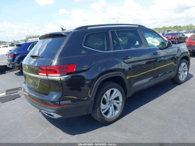 2021 VOLKSWAGEN ATLAS 1V2WR2CA1MC607768 Photo 3