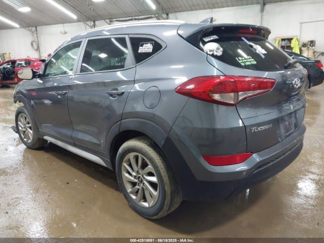 2018 HYUNDAI TUCSON KM8J3CA44JU746455 Photo 2