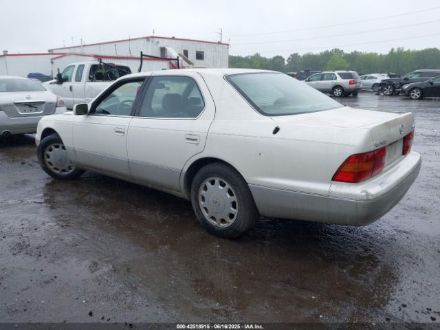 1996 LEXUS LS JT8BH22F2T0059651 Photo 2