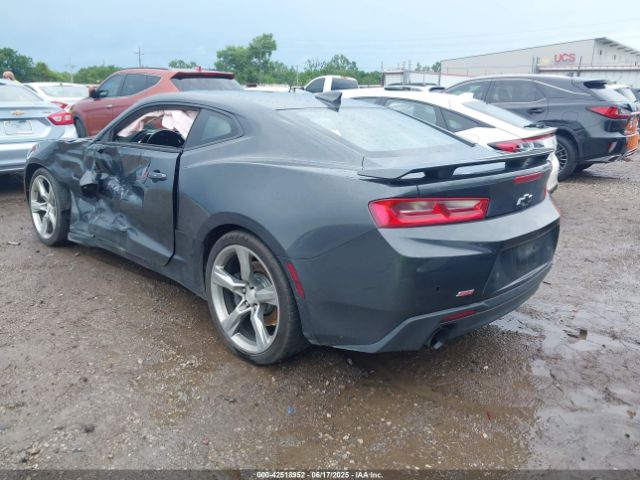 2018 CHEVROLET CAMARO 1G1FH1R75J0137261 Photo 2