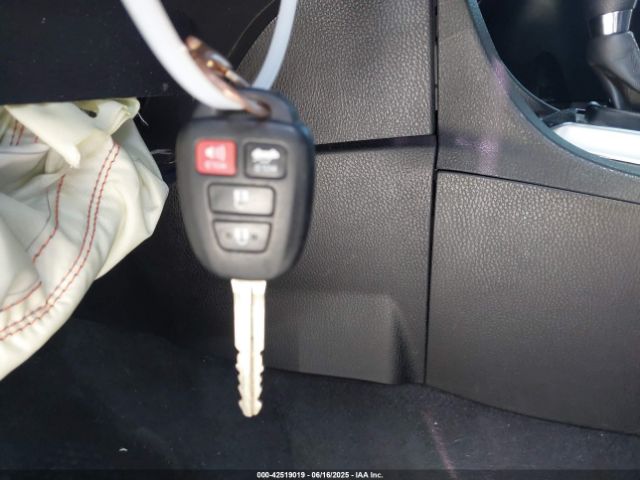 2017 TOYOTA COROLLA 5YFBURHE0HP678511 Photo 10