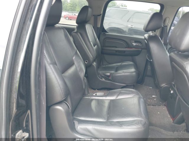 2011 CADILLAC ESCALADE ESV 1GYS4JEF6BR302370 Photo 7
