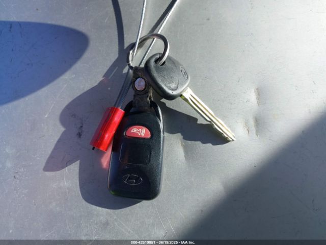 5NPD84LF2HH024381 Hyundai 2017