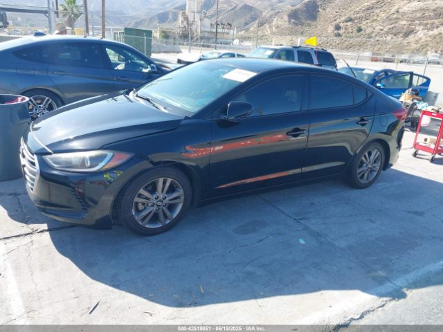5NPD84LF2HH024381 Hyundai 2017