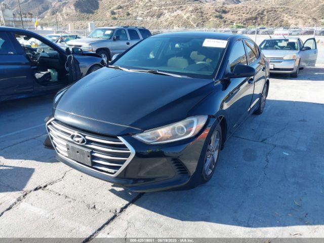 5NPD84LF2HH024381 Hyundai 2017