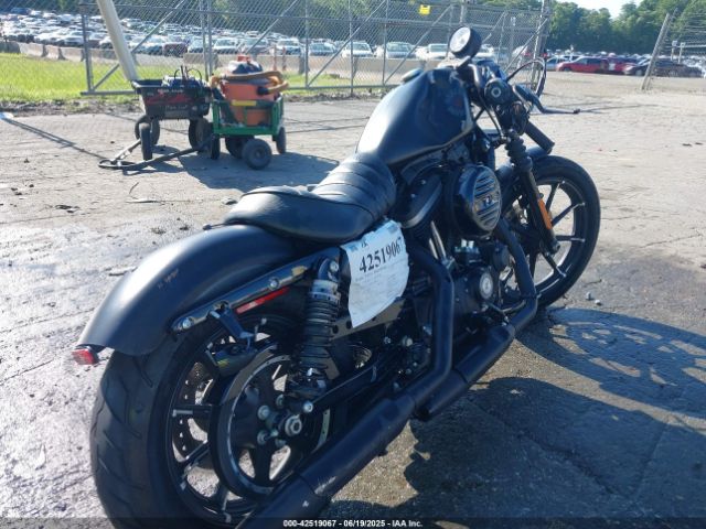 2021 HARLEY-DAVIDSON XL883 1HD4LE228MB418948 Photo 2