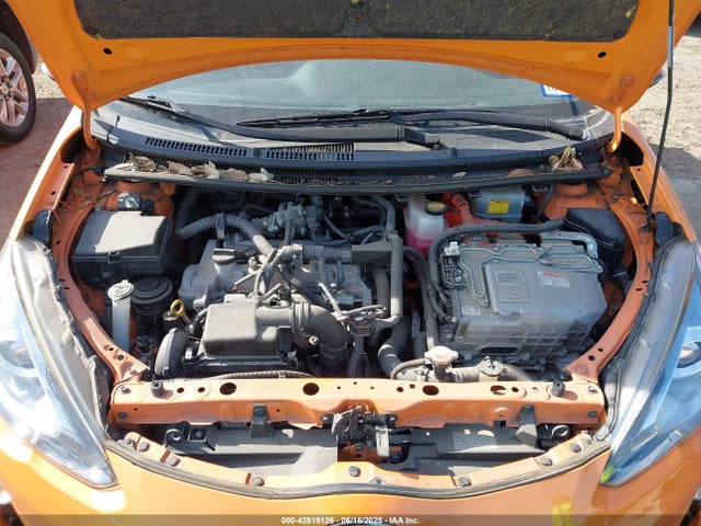 JTDKDTB3XF1107503 Toyota 1nz-fxe+1lm