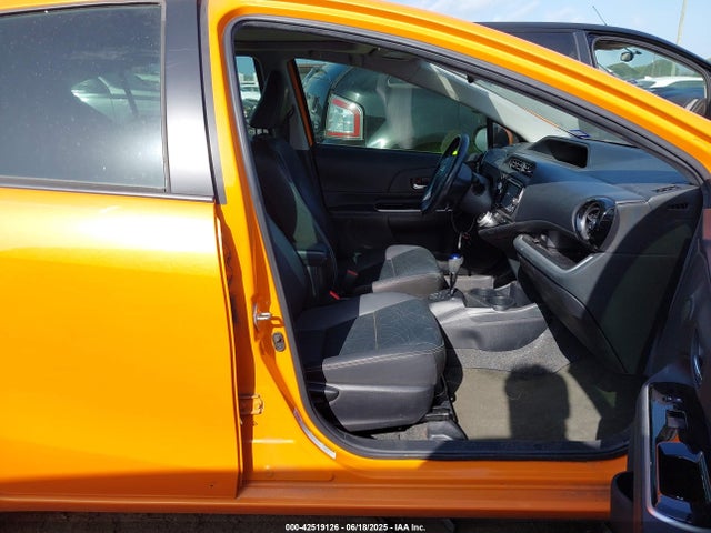JTDKDTB3XF1107503 Toyota 1nz-fxe+1lm
