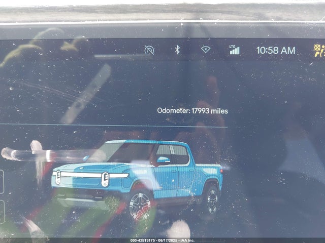 7FCTGAAA9PN022916 Rivian r1t