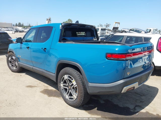 7FCTGAAA9PN022916 Rivian r1t