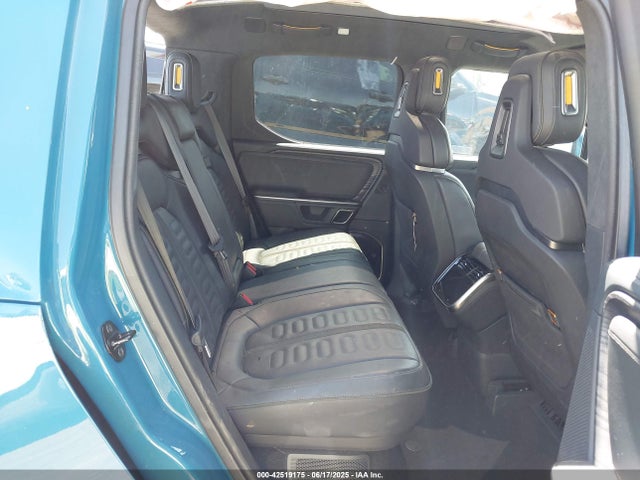 7FCTGAAA9PN022916 Rivian r1t