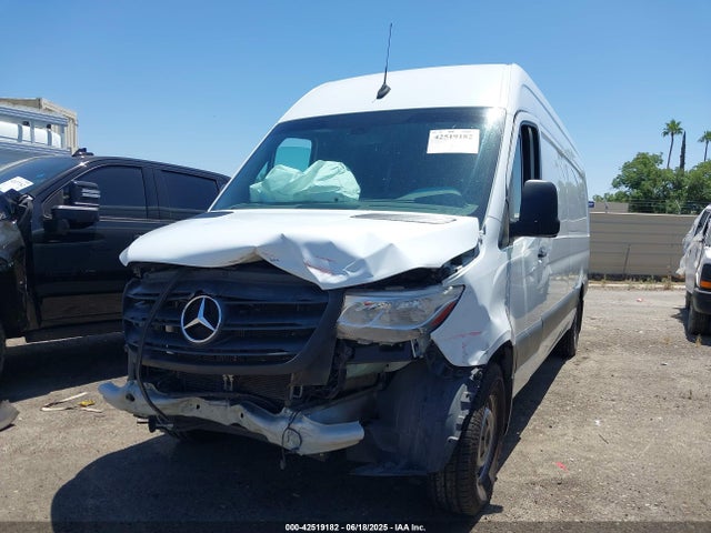 Mercedes-Benz om642 2020 W1W4ECHY8LT041143 Image 2