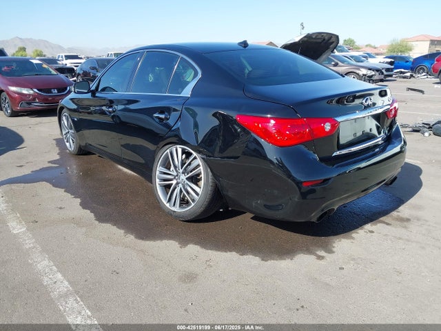 Infiniti 2016 2016 JN1EV7AP2GM305064 Image 3