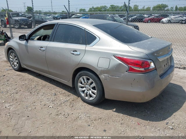 Продажа на аукционе авто 2015 Nissan Altima 2.5, vin: 1N4AL3AP7FC593040, номер лота: 42519225