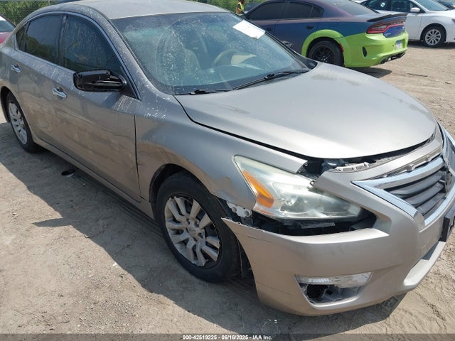 Продажа на аукционе авто 2015 Nissan Altima 2.5, vin: 1N4AL3AP7FC593040, номер лота: 42519225