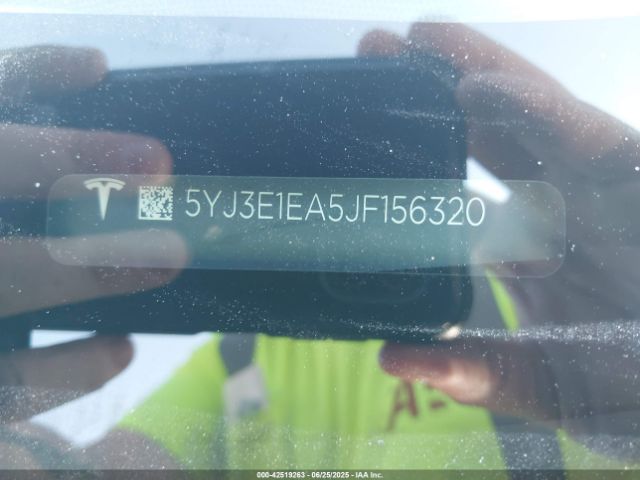 2018 TESLA MODEL 3 5YJ3E1EA5JF156320 Photo 8