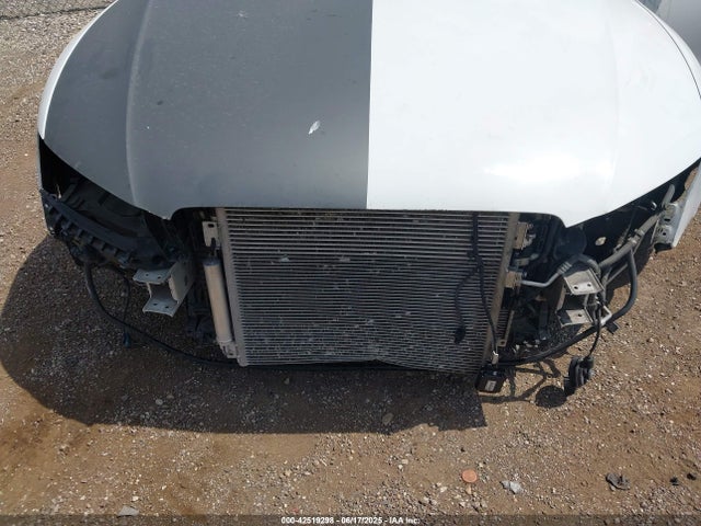 2009 AUDI A5 WAUDK78T39A032206 Photo 5