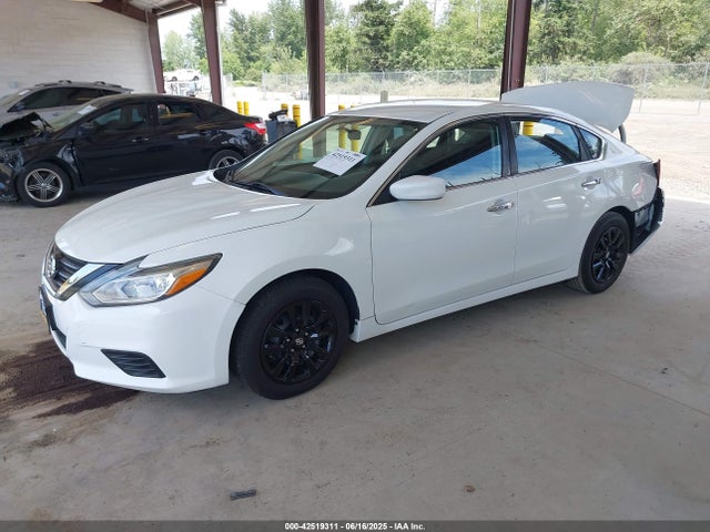 1N4AL3AP5JC136381 Nissan 2018