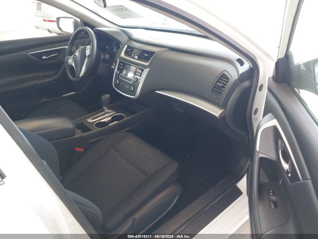 1N4AL3AP5JC136381 Nissan 2018
