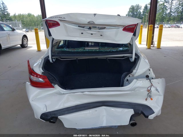 1N4AL3AP5JC136381 Nissan 2018