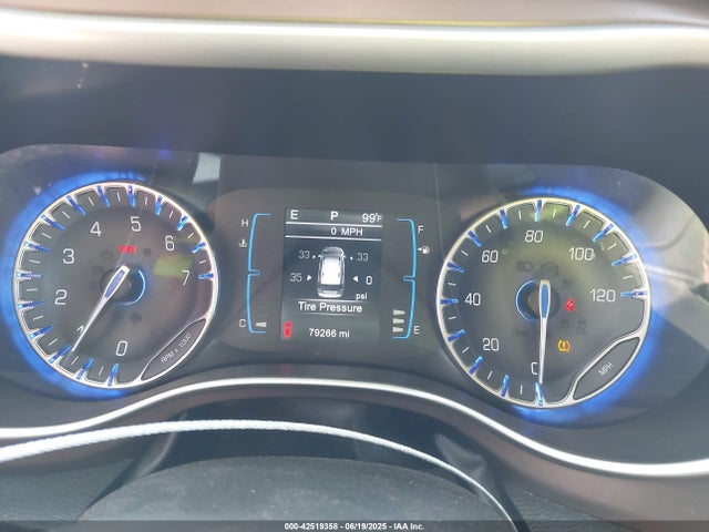 Chrysler Pacifica 2017 2C4RC1BG8HR613239 Image 7
