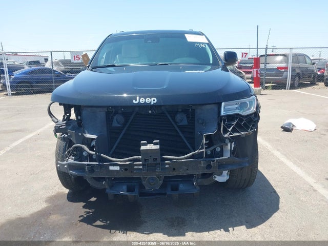 1C4RJFJT0HC749360 Jeep 2017