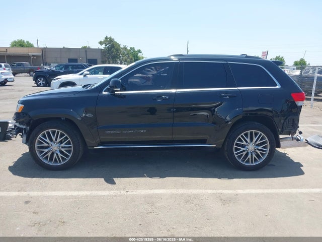1C4RJFJT0HC749360 Jeep 2017