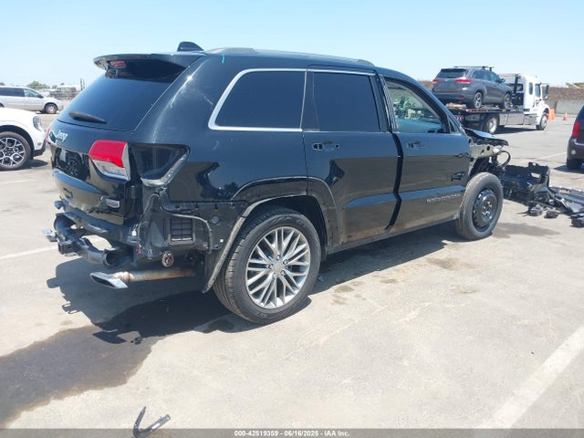 1C4RJFJT0HC749360 Jeep 2017