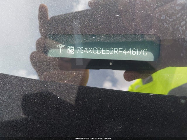 7SAXCDE52RF446170 Tesla 2024