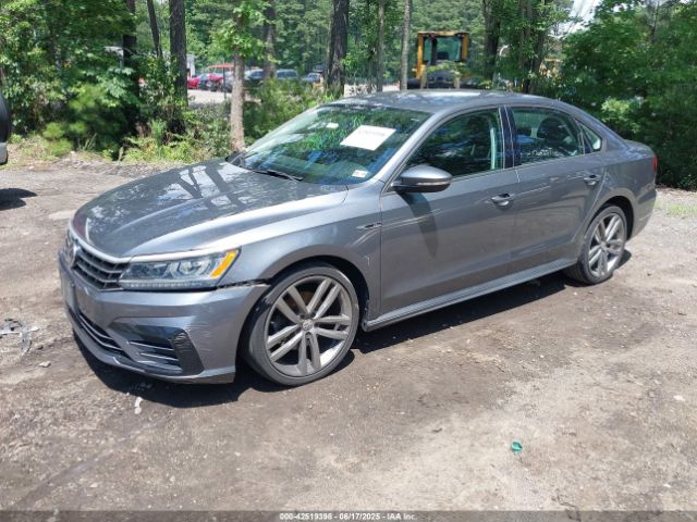 2018 VOLKSWAGEN PASSAT 1VWAA7A35JC045189 Photo 1