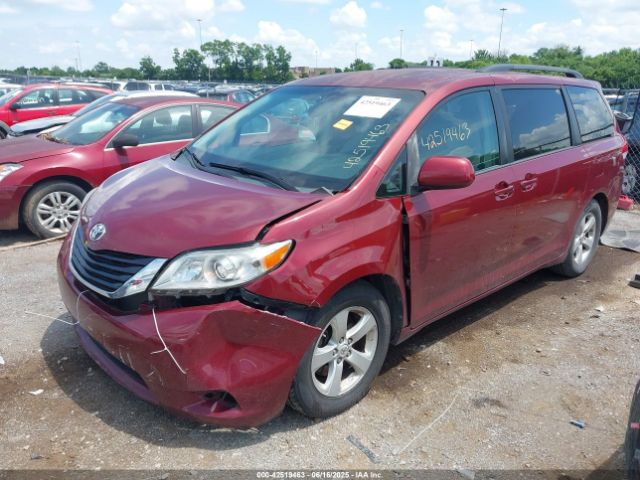 2011 TOYOTA SIENNA 5TDKK3DC4BS116696 Photo 1