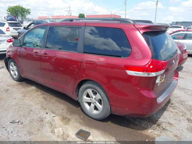 2011 TOYOTA SIENNA 5TDKK3DC4BS116696 Photo 2