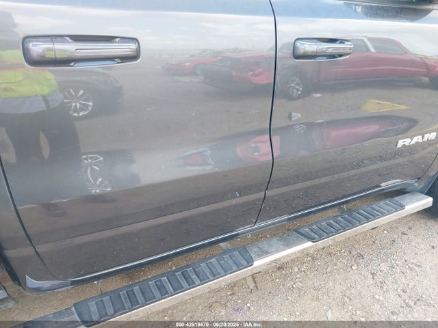 RAM 1500 2019 1C6RREBT9KN890979 Image 18
